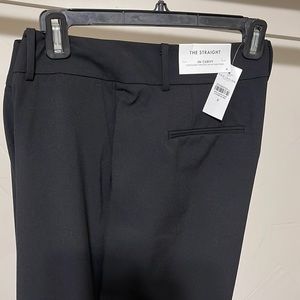 Ann Taylor Factory size 8 black pants. CURVY